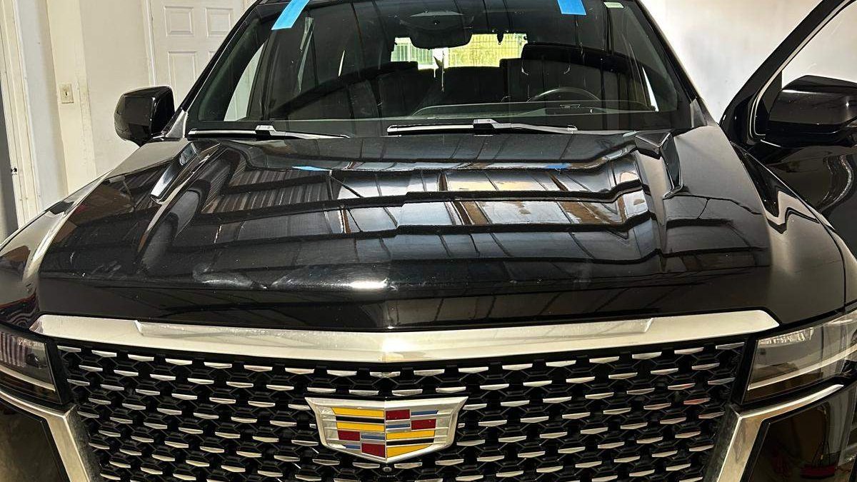 Cadillac Escalade Windshield Replacement Houston TX